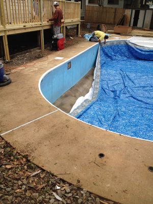defuniak springs pool cleaning service