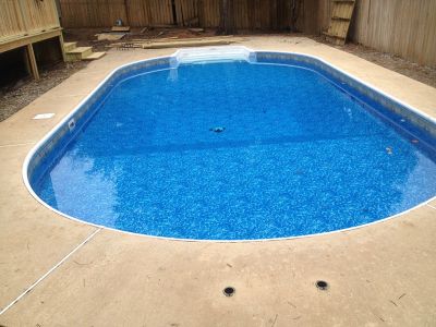 laurel hill pool cleaning service